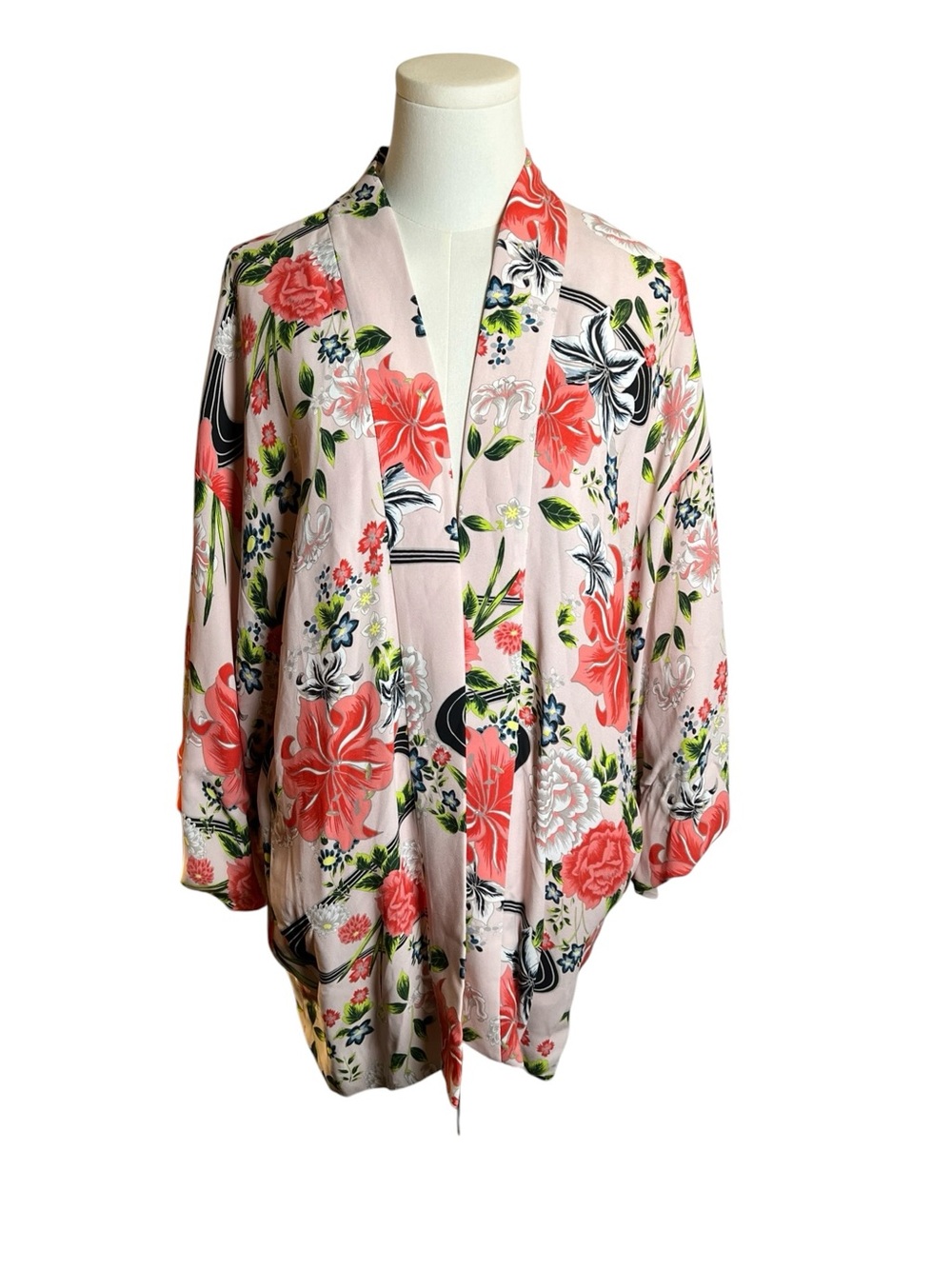 Elizabeth and James Open Front Kimono Floral Print 100% Viscose Bamboo Size XS/S